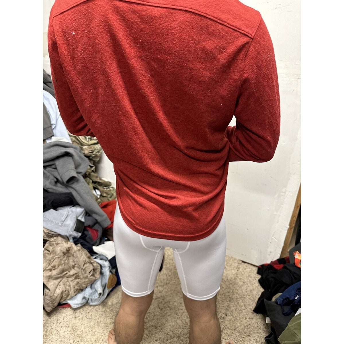 Men’s Red Loose Medium Under Armour 1/4 Zip Pull Over