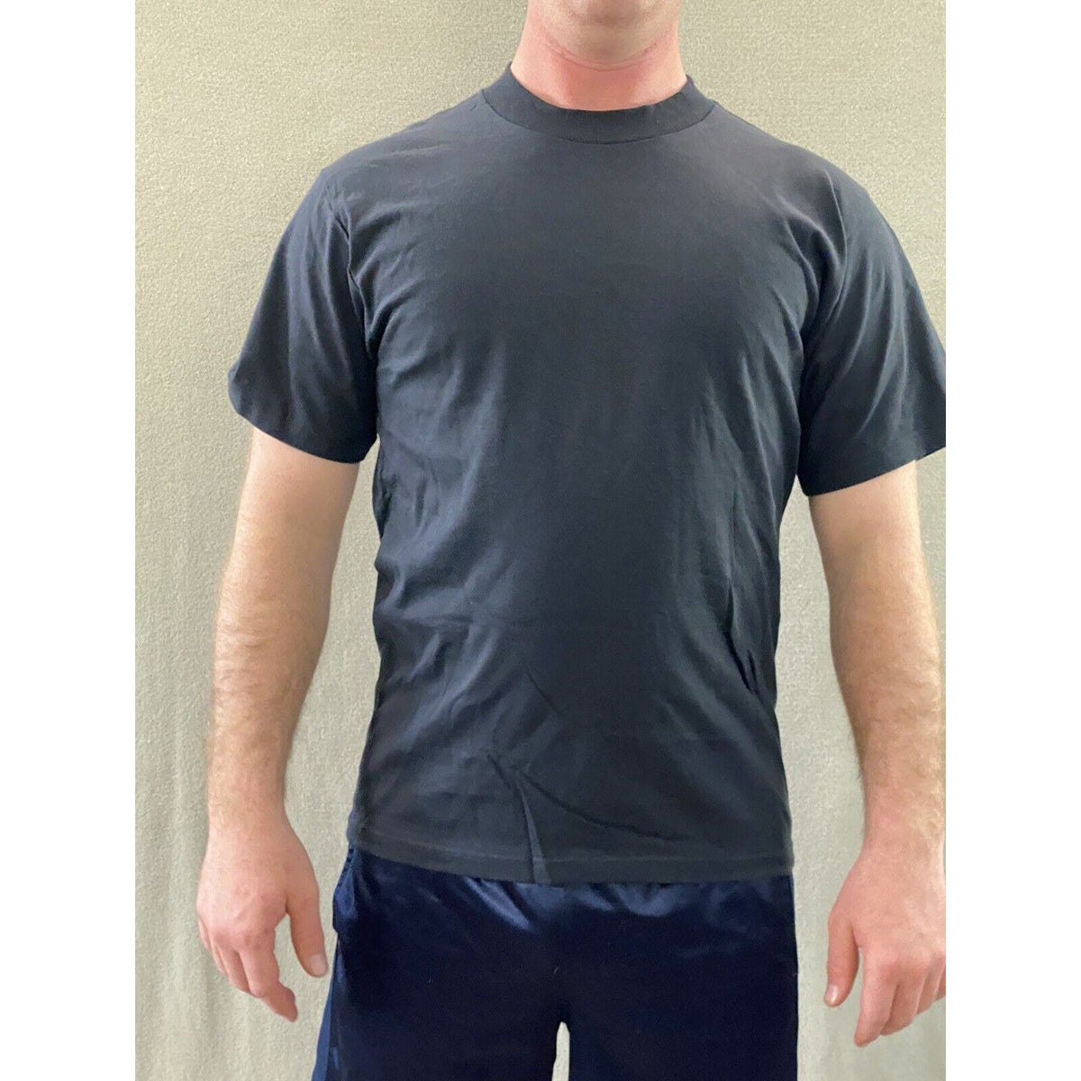 The Cotton Exchange Men’s Medium Plain Solid Black Cotton T-shirt