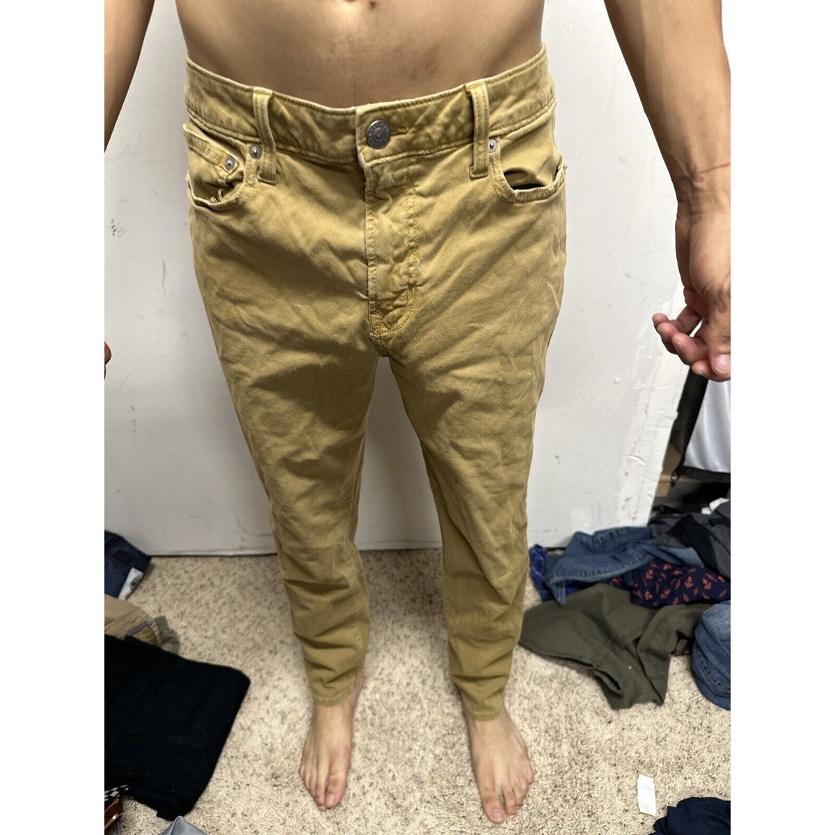Men’s Khaki American Eagle Flex 30x30 Jeans Pants