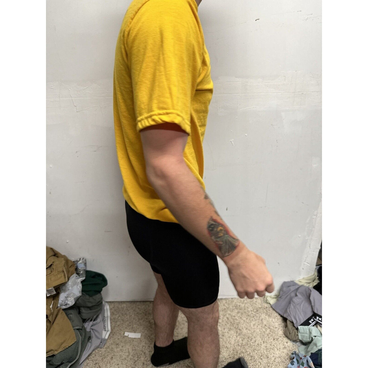 Men’s  Yellow Navy Physical Fitness Uniform Short Short Sleeve Small